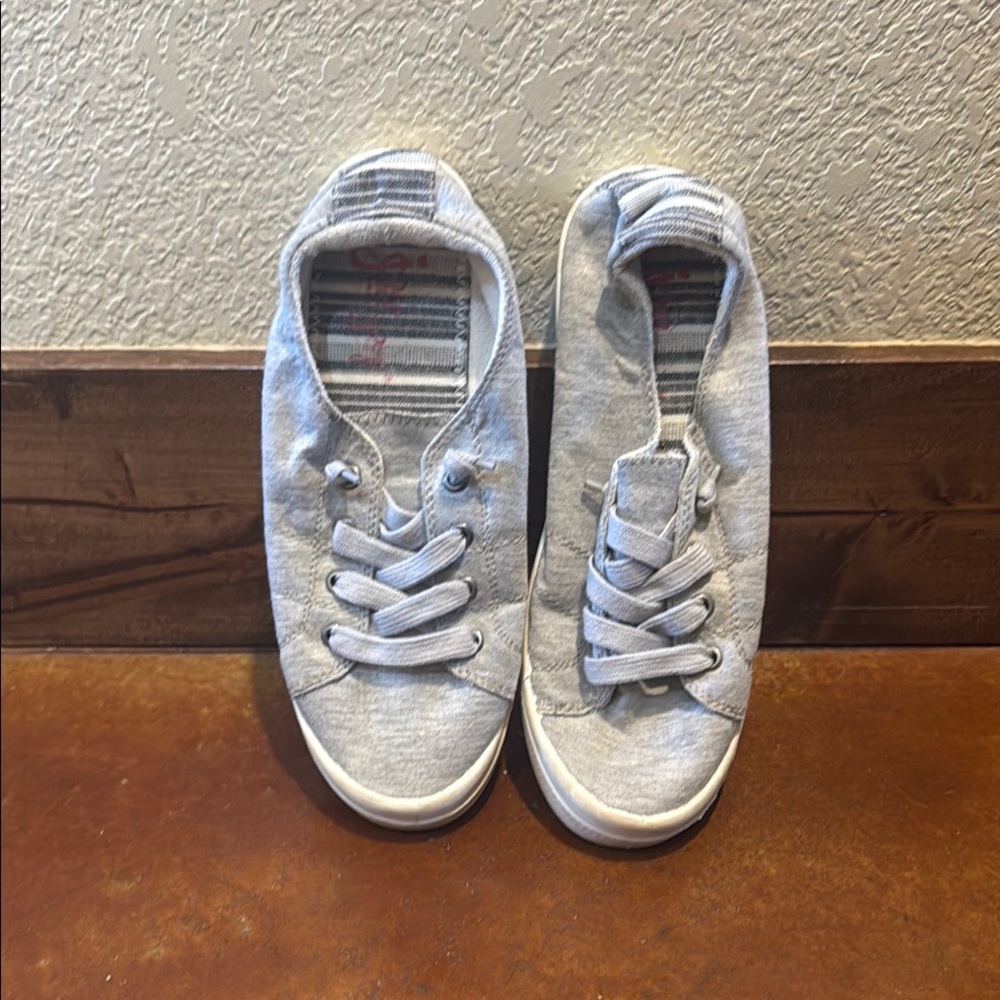 Gray women’s Sneakers